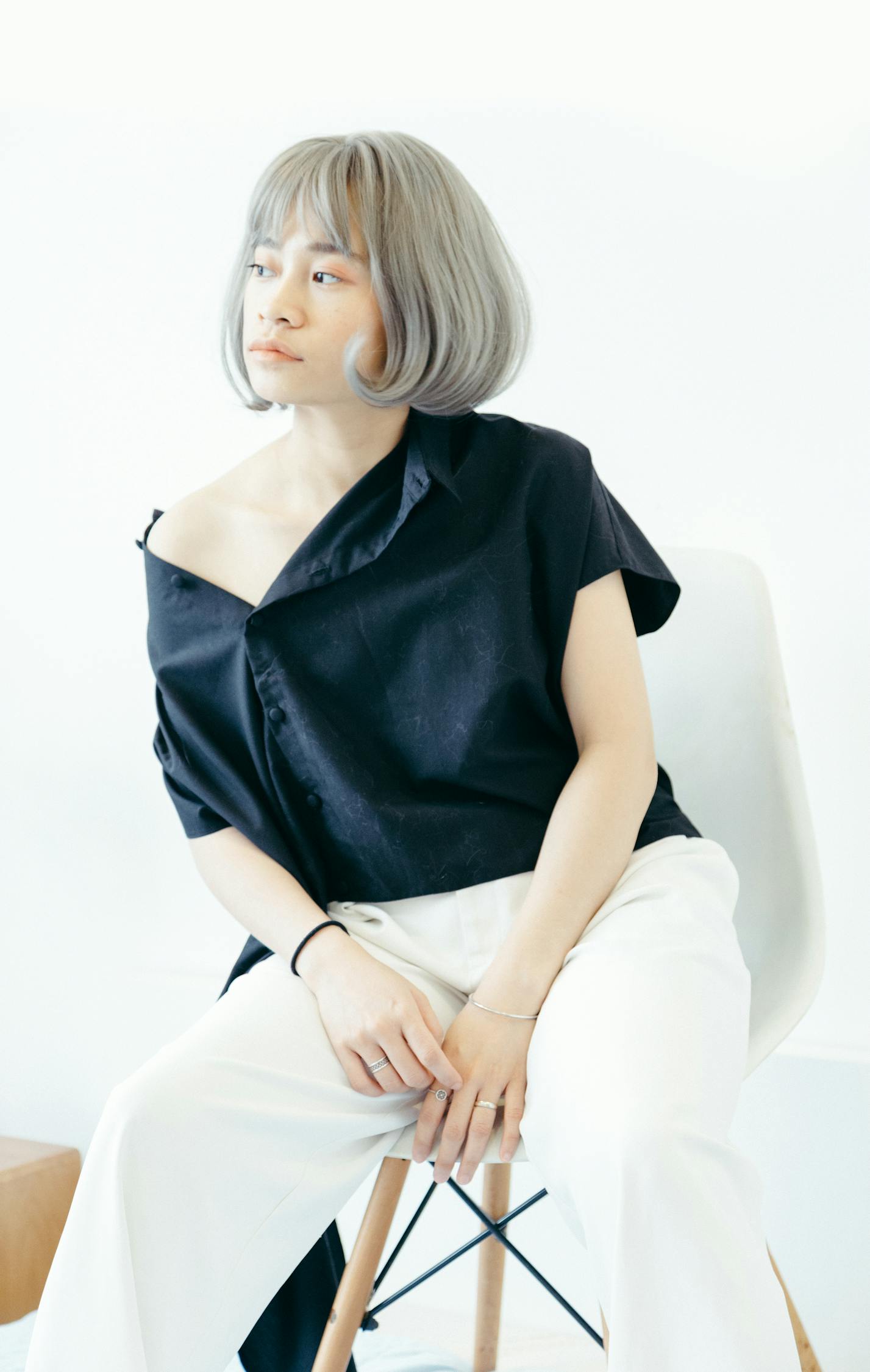 孙允珠最新写真——时尚魅力的绝佳展现
