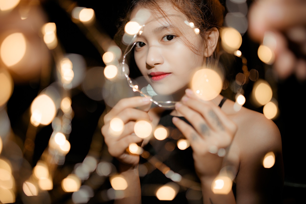 香港女演员，璀璨影视之星的闪耀光芒