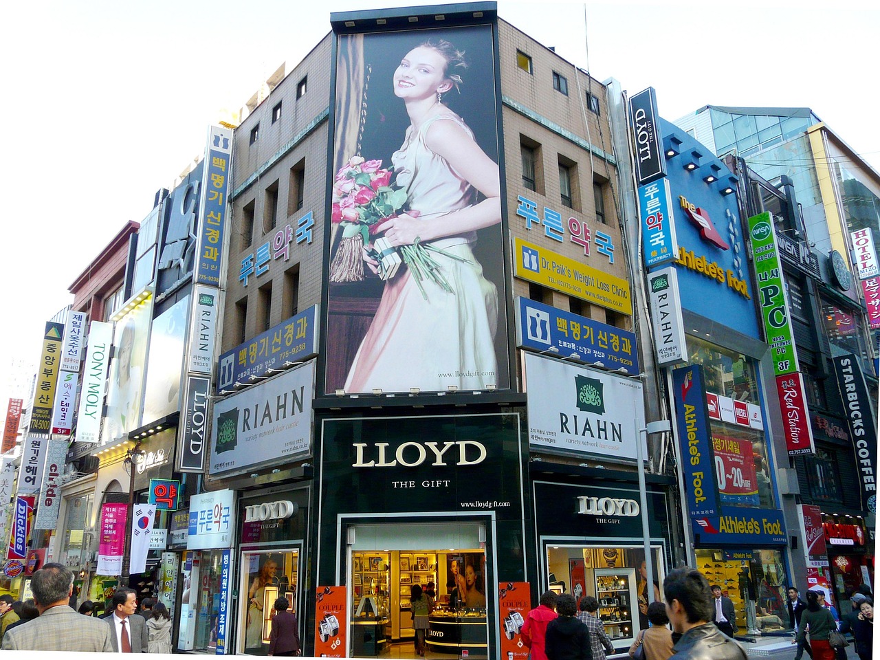 璀璨庆典新星，最新庆典用品点亮庆典氛围