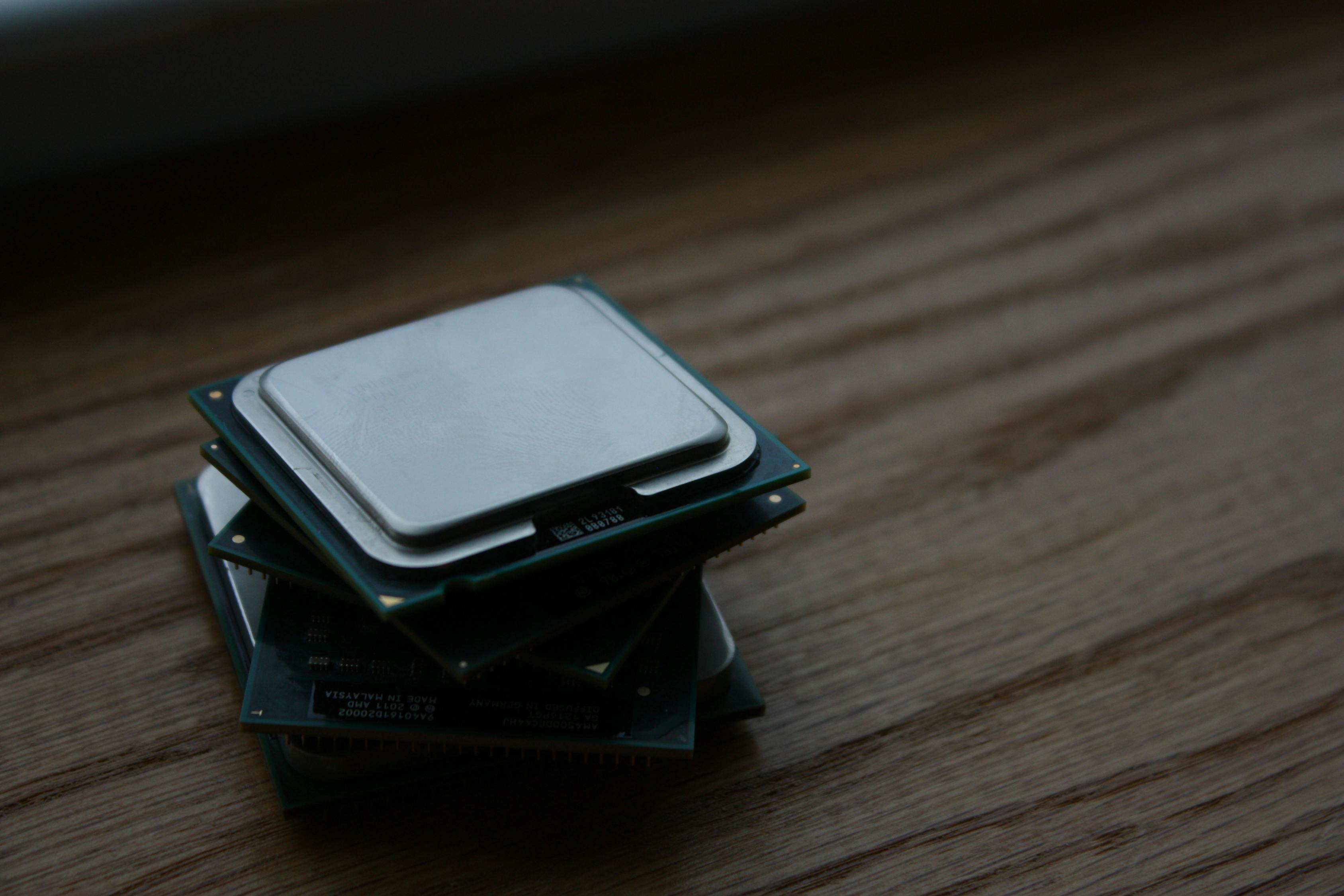 AMD最新处理器展现强大性能与技术革新