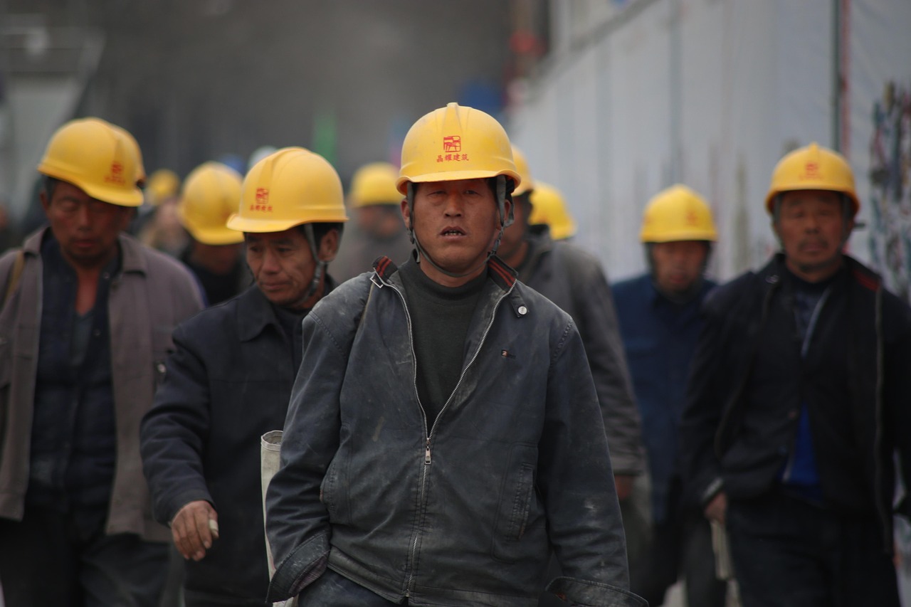 草滩三路工厂招聘启幕，探寻职业无限机遇