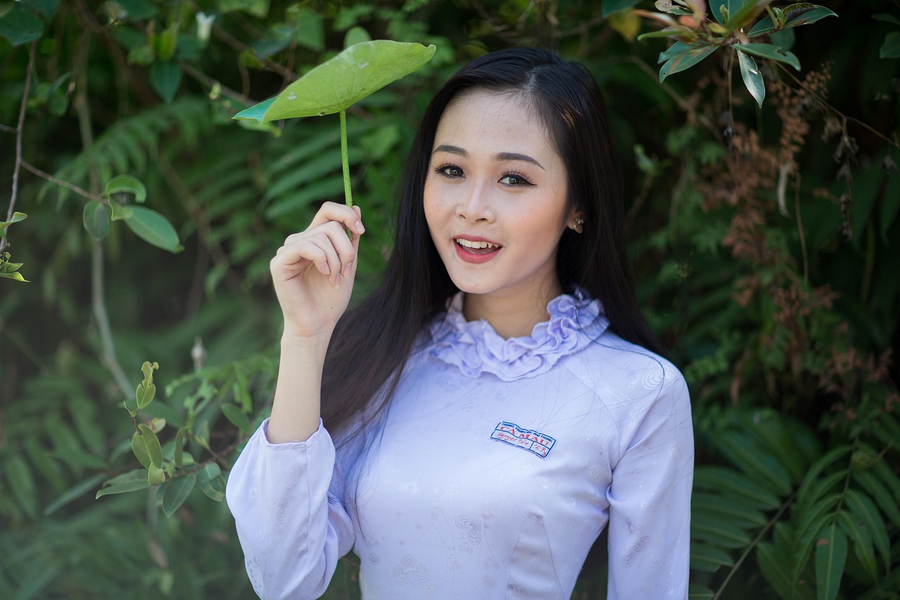 古典与现代完美融合，梅花烙电视剧的魅力展现