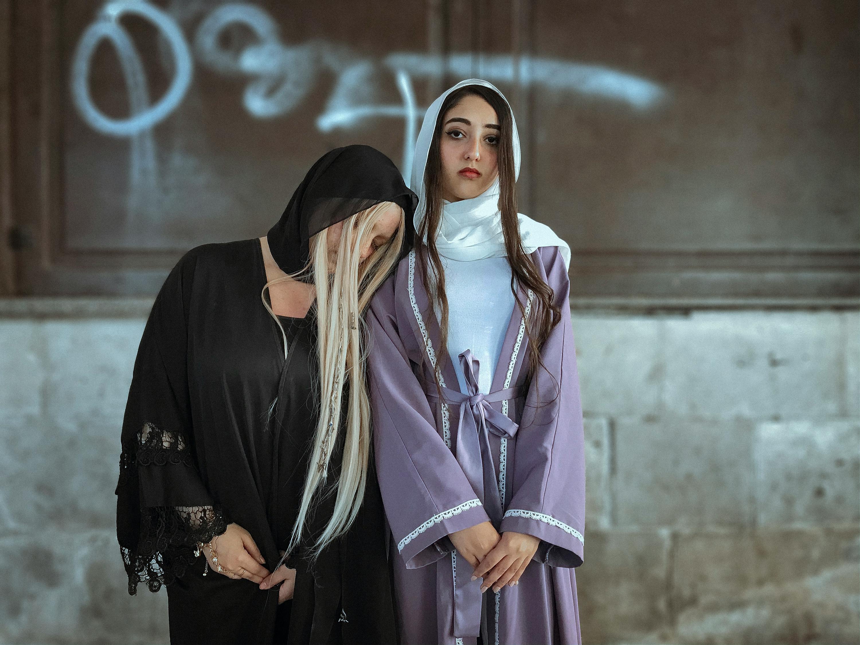 小鬼最新照片,展现青春魅力的瞬间风采