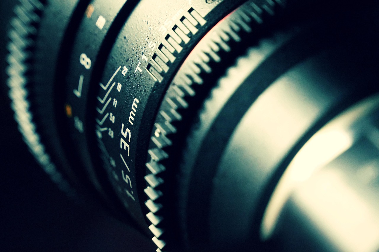 气球引爆电影市场,最新票房刷新纪录!