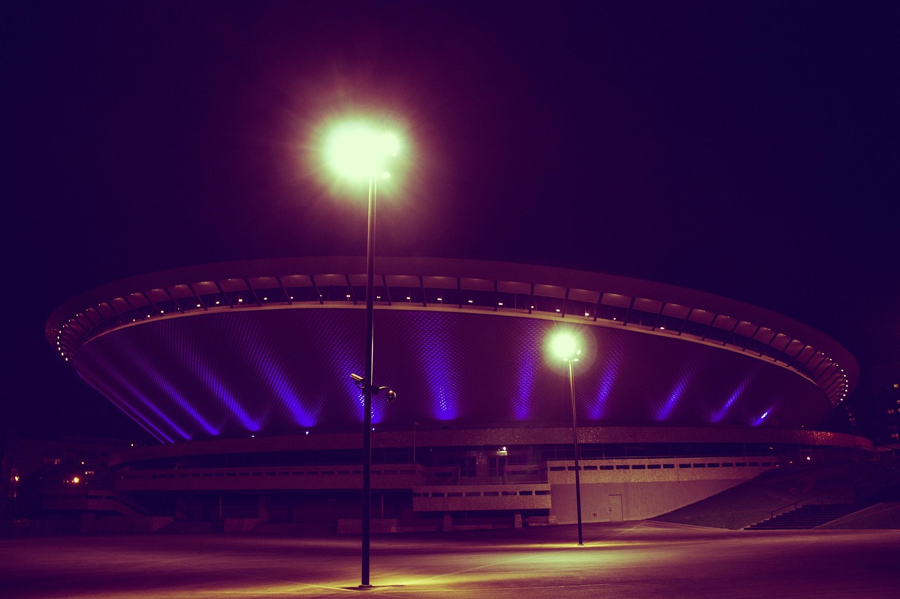 菇上市,繁荣市场背后的产业生态蓬勃发展