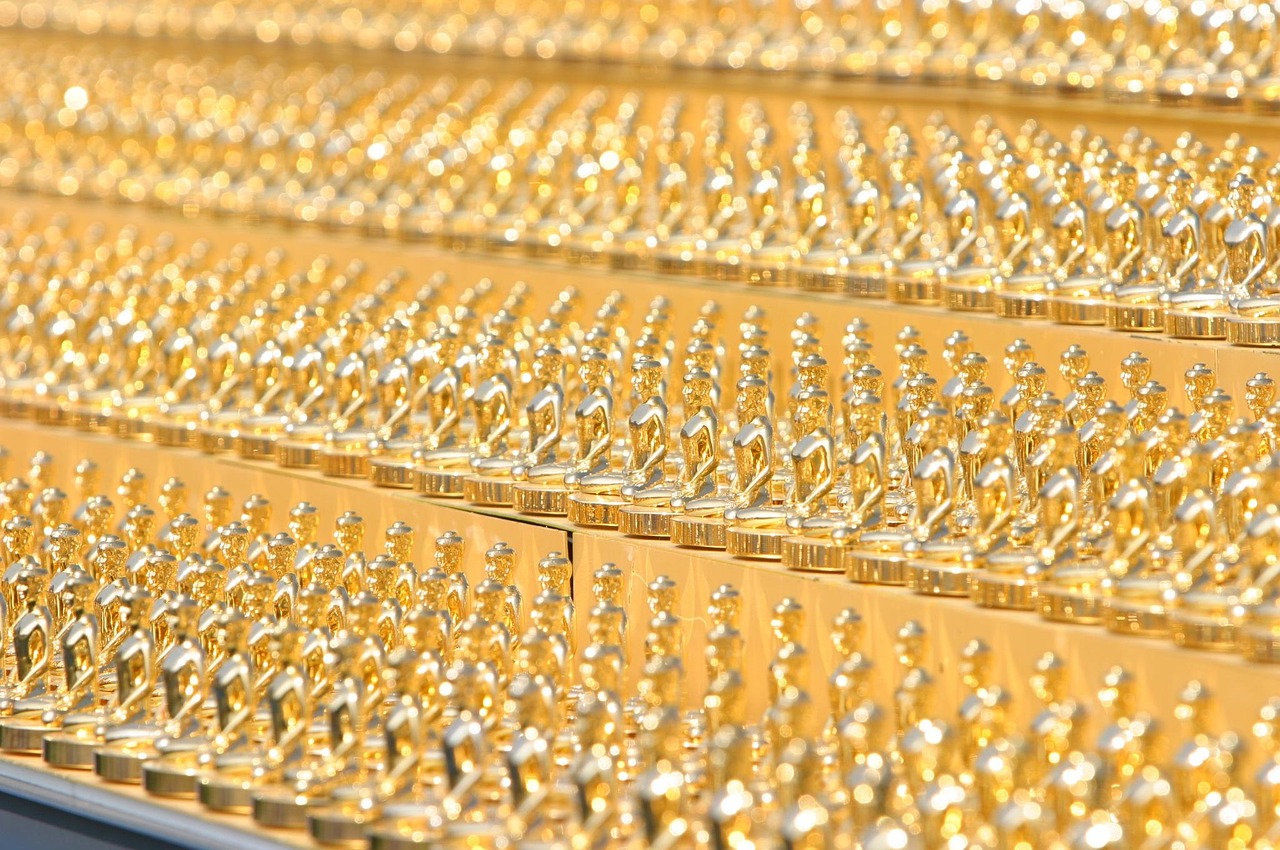 实时金价动态与投资策略,黄金市场的深度洞察