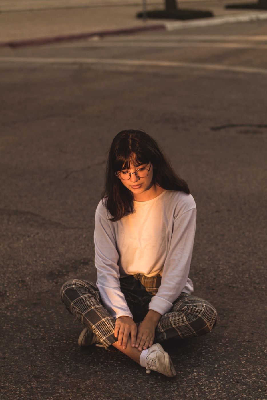 韩国女星街头风采闪耀时尚潮流新标杆