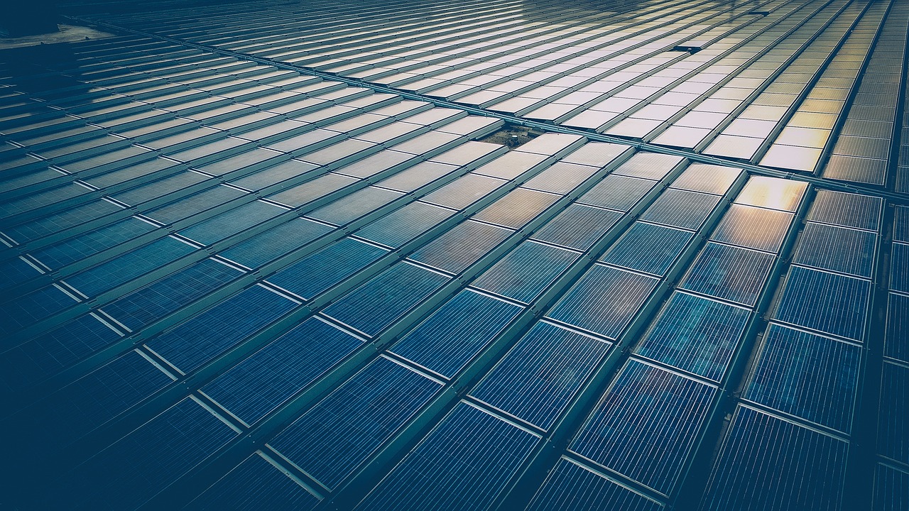 中恒电气引领行业创新,塑造未来能源格局新动态。