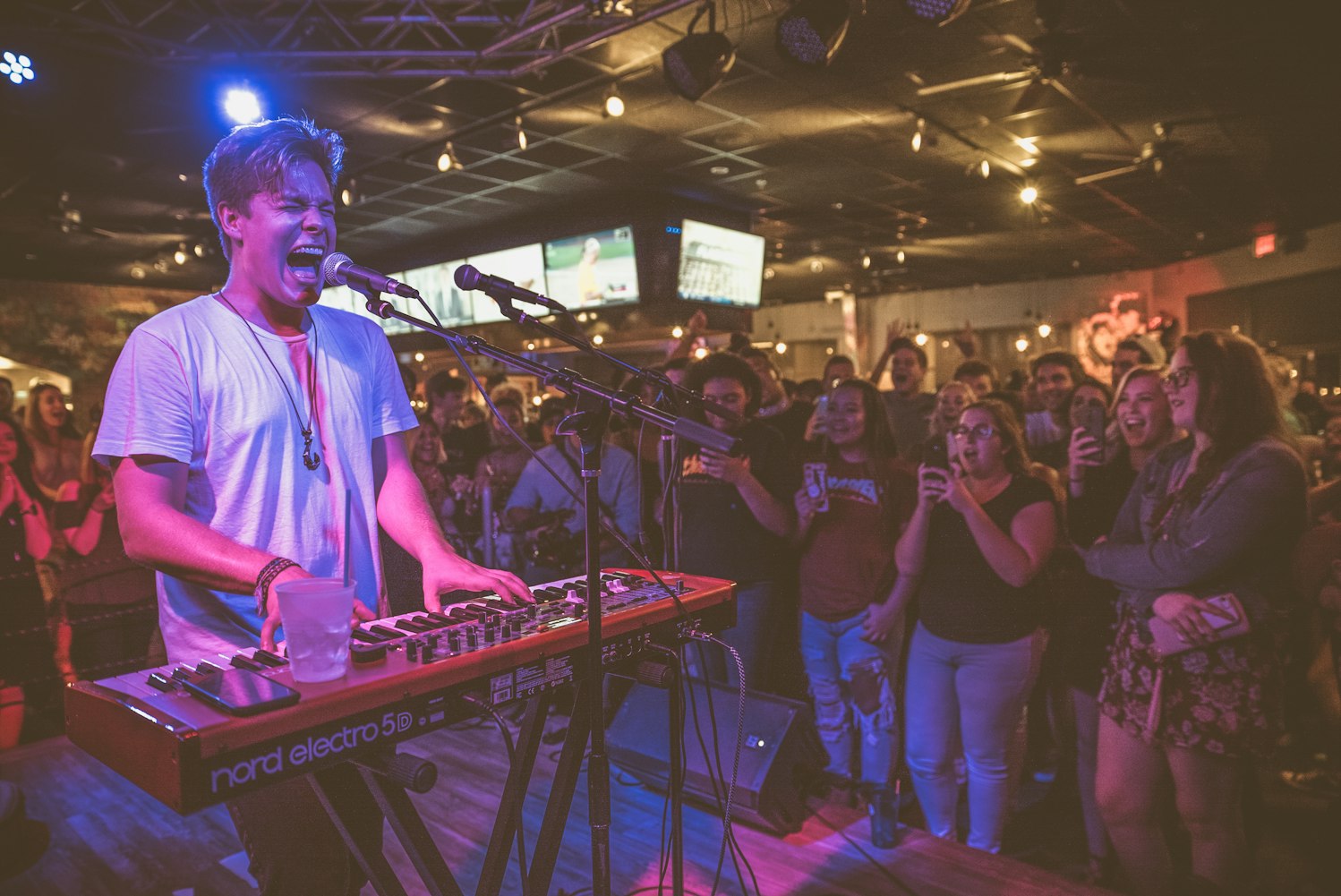 热门歌曲排行榜,音乐潮流的风向标