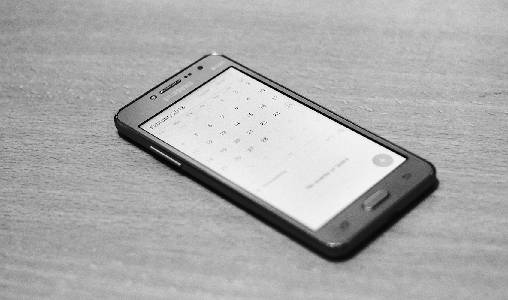 科技与时尚融合,最新手机系列重磅登场