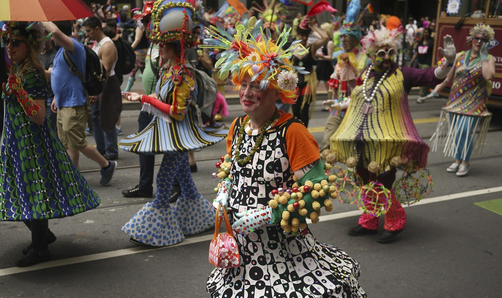 王菲与谢霆锋的爱情动态,独特旋律继续奏响