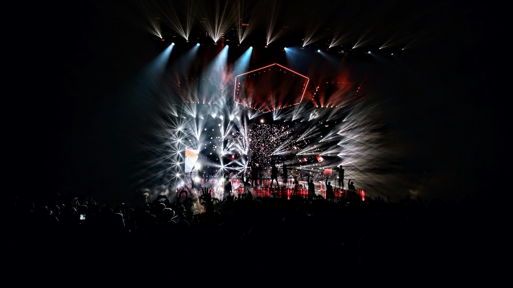 中央电视台第五频道,体育的殿堂与文化的舞台融合呈现