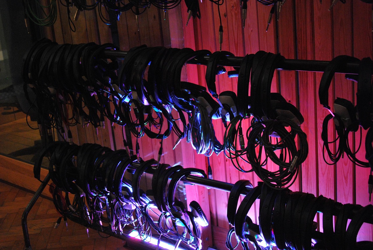 明星演唱会耳机,音乐盛宴中的无声革命体验