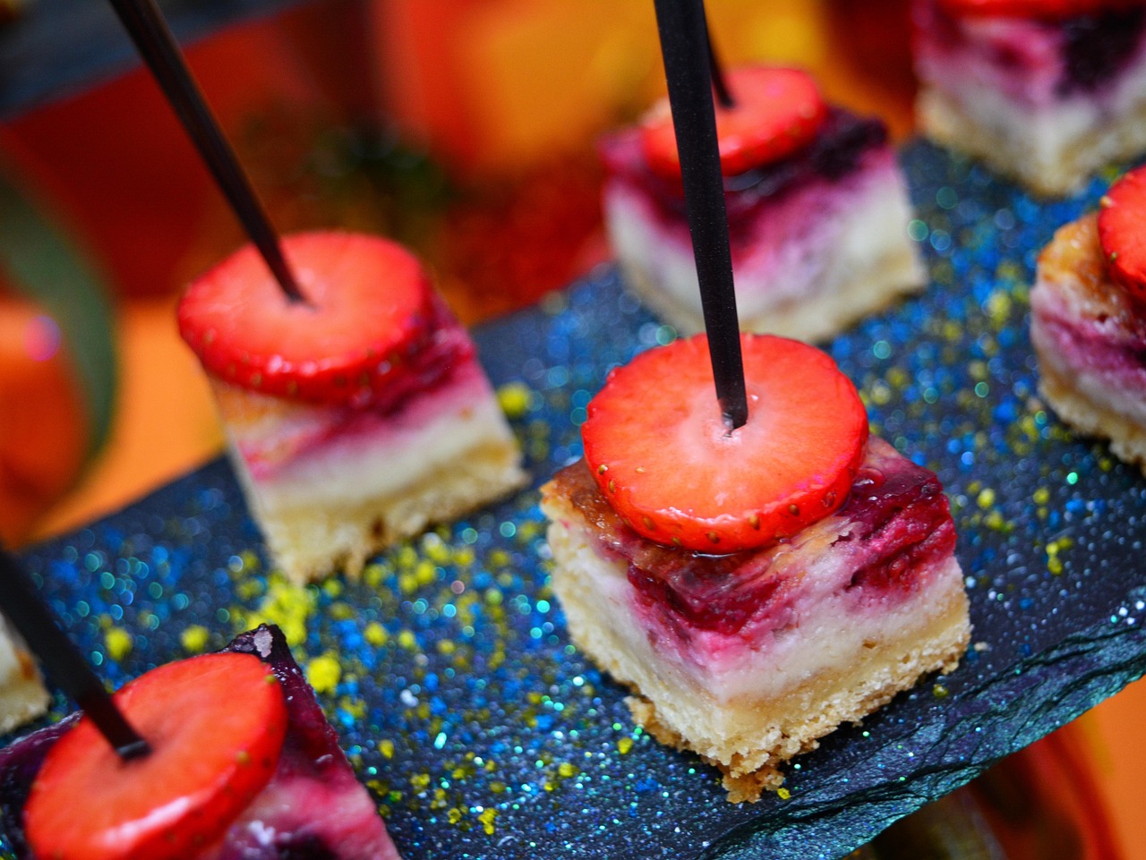 新鲜甜品探索之旅,独特口感的美味世界推荐