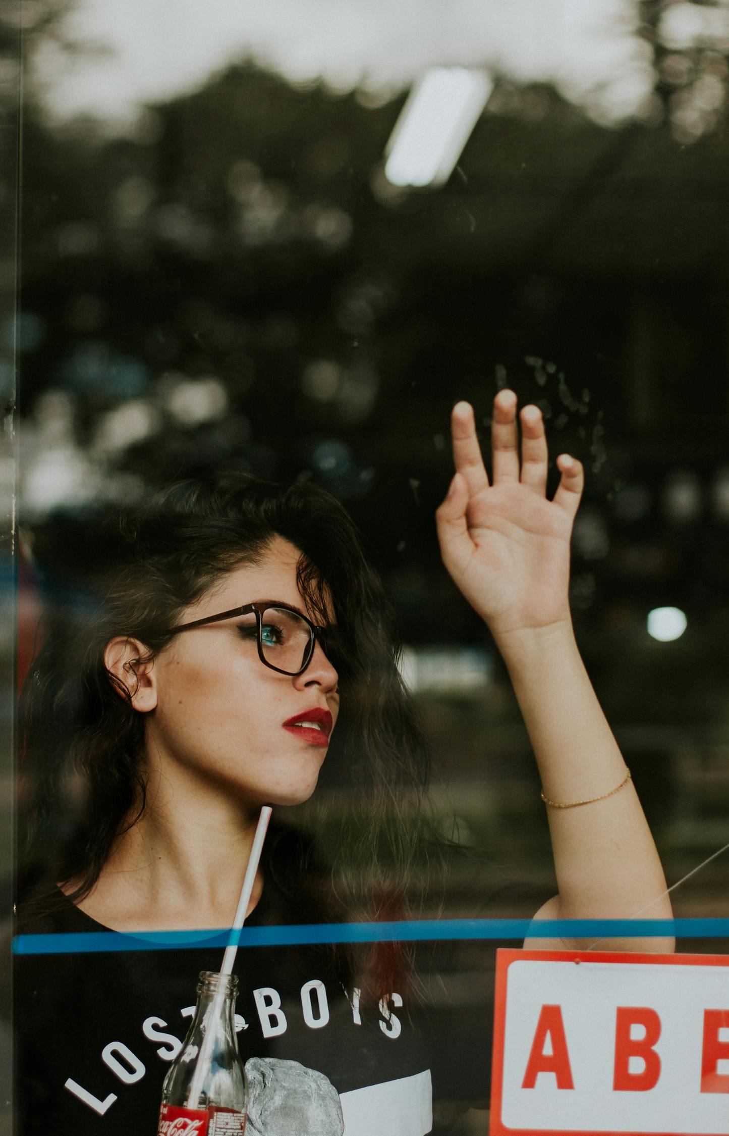 明星光环背后的真实与挑战,揭秘诱惑背后的挑战