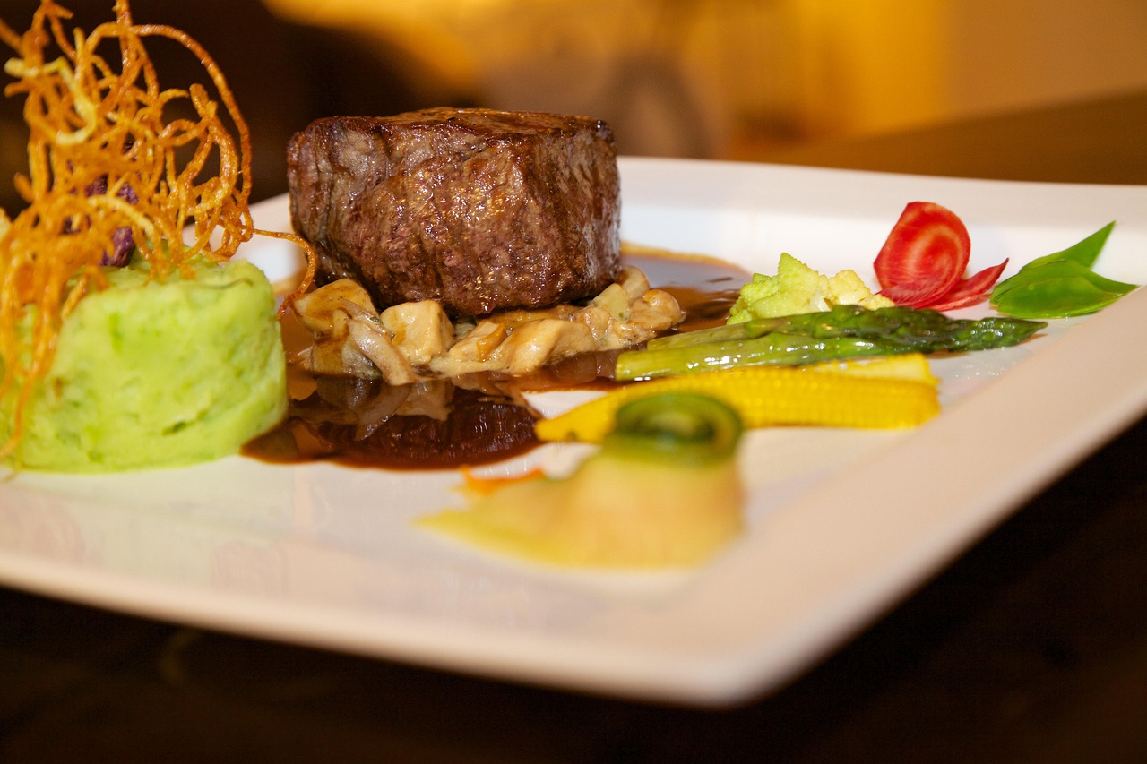 最新湘菜特色菜品展示,品味湖南美食的独特韵味