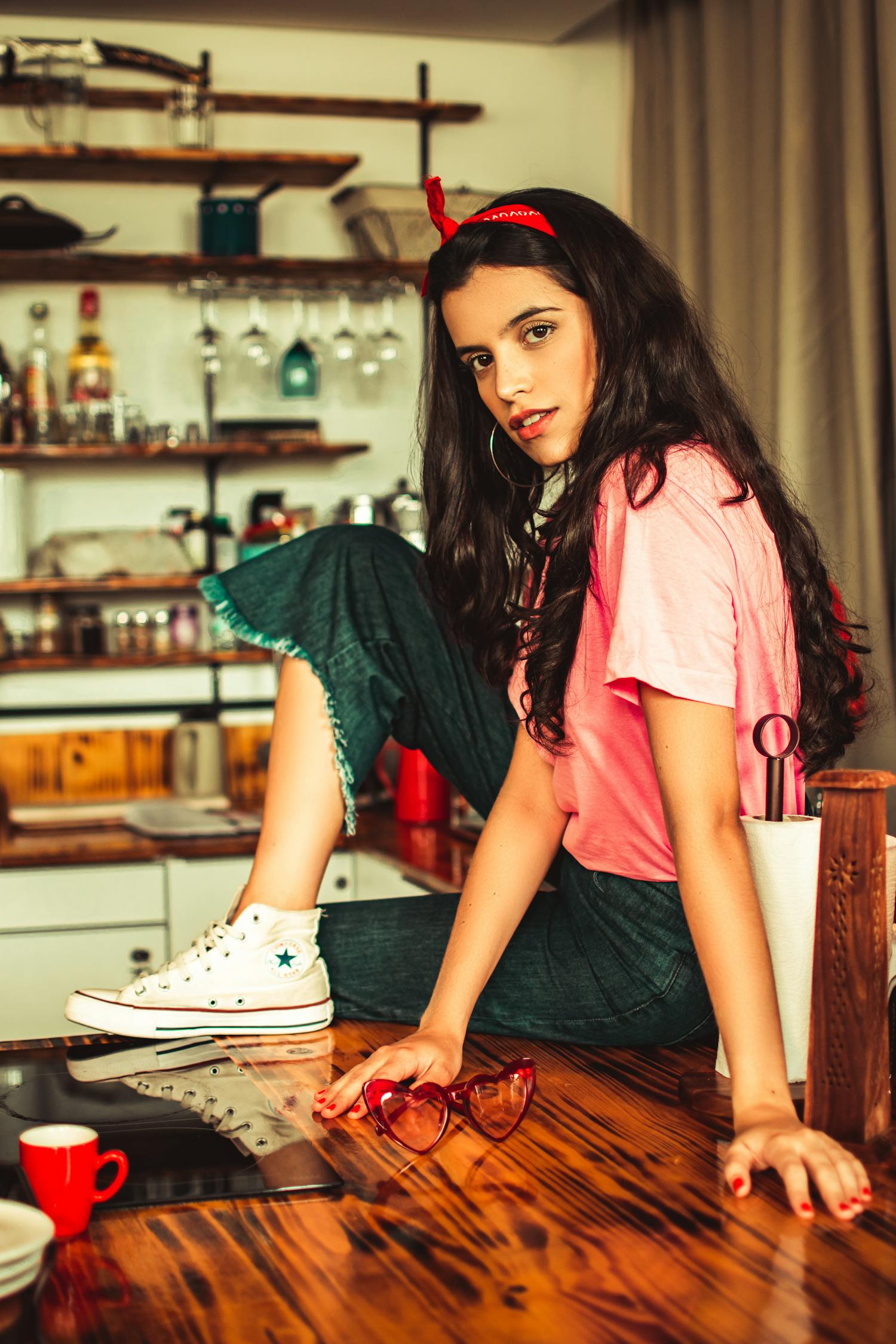 唐人街探案爆炸头角色魅力与演员表现深度解析