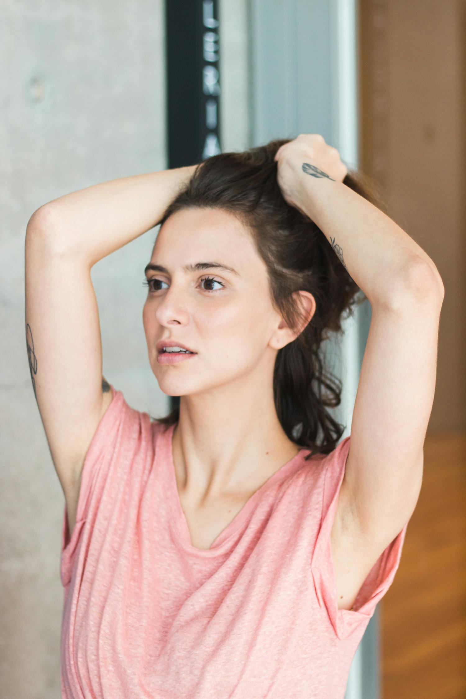 金在恩最新写真——光影魅力与风采展现