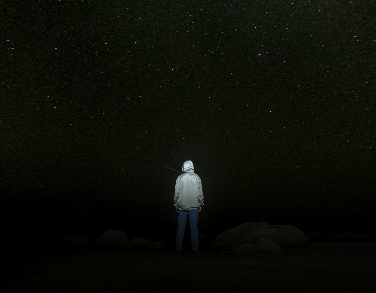 梦泪新动态，电竞先锋引领未来，探索未知新境界