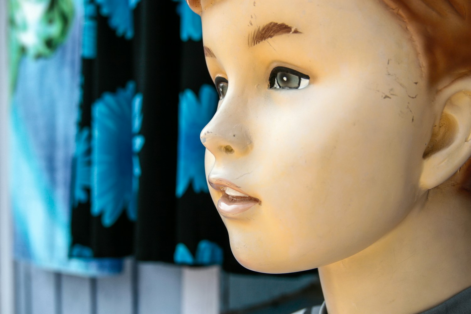 爱情睡醒了的演员阵容深度解析，都市情感剧璀璨明星一览