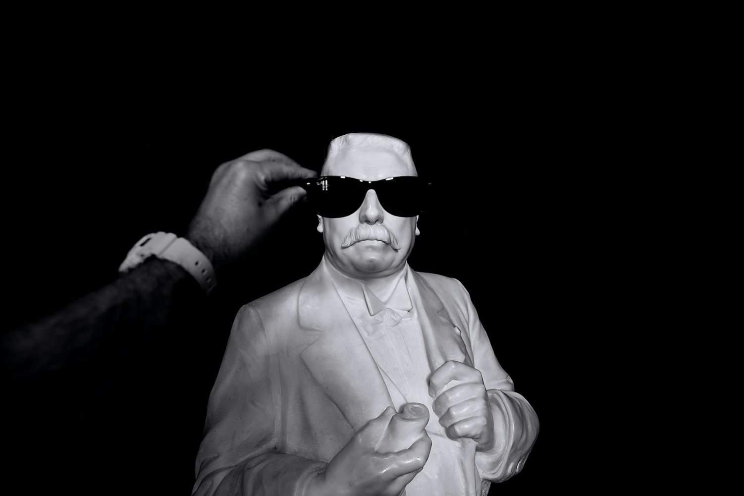 王新军最新影视作品,展现多元魅力的艺术之旅之旅