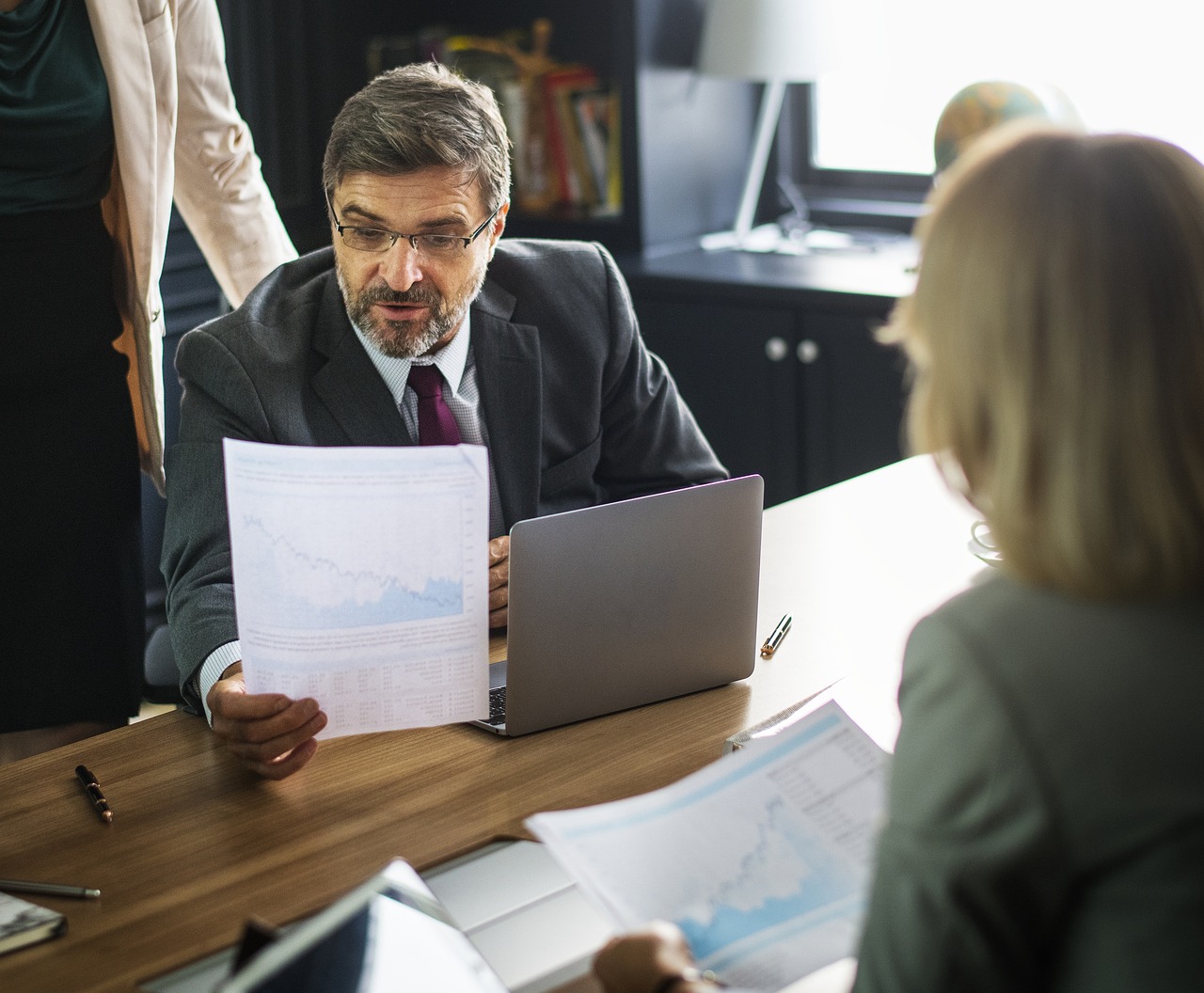 最新重婚案件深度剖析与探讨