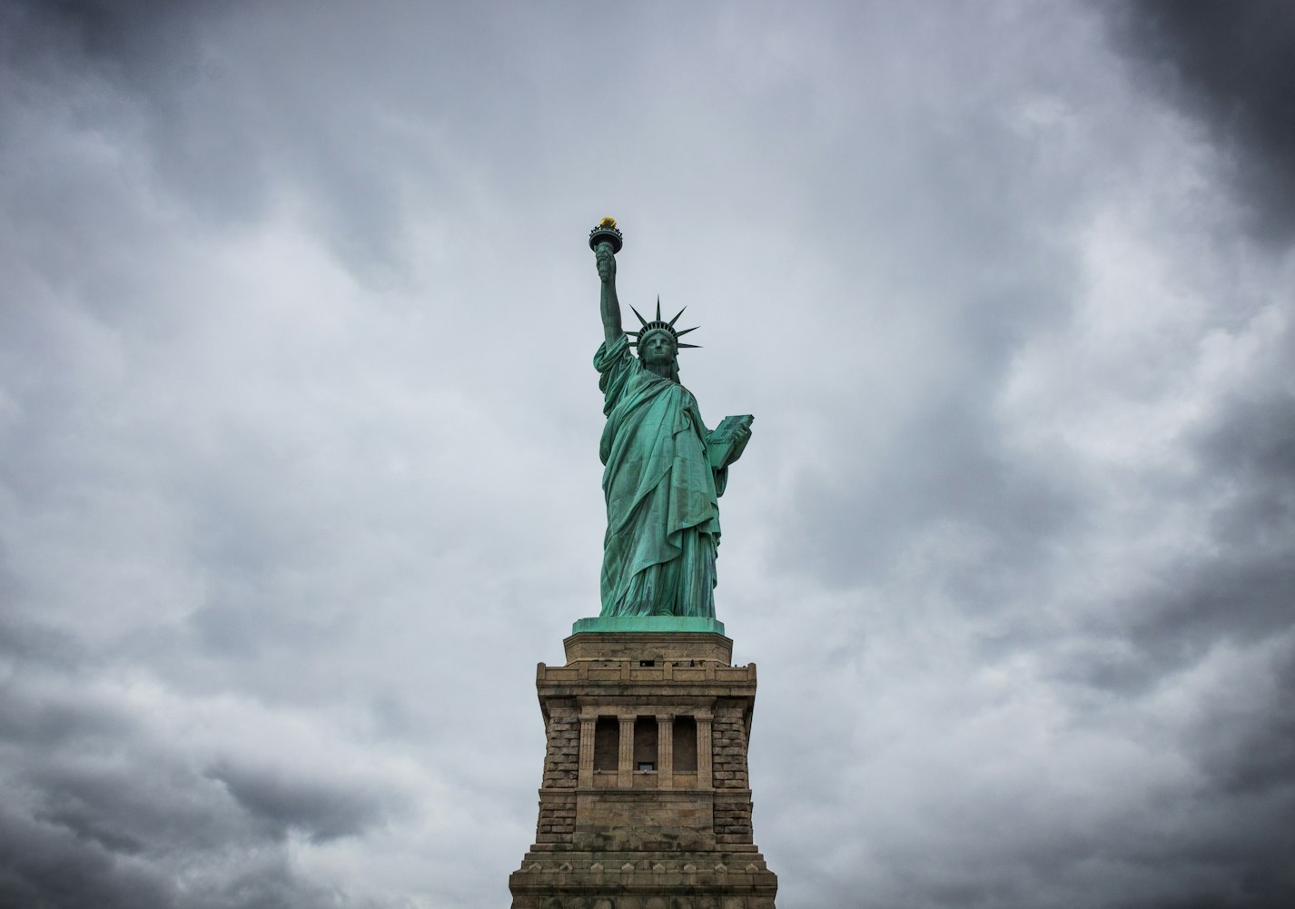 电视剧中的受伤情节，情感探索、戏剧展现与现实启示