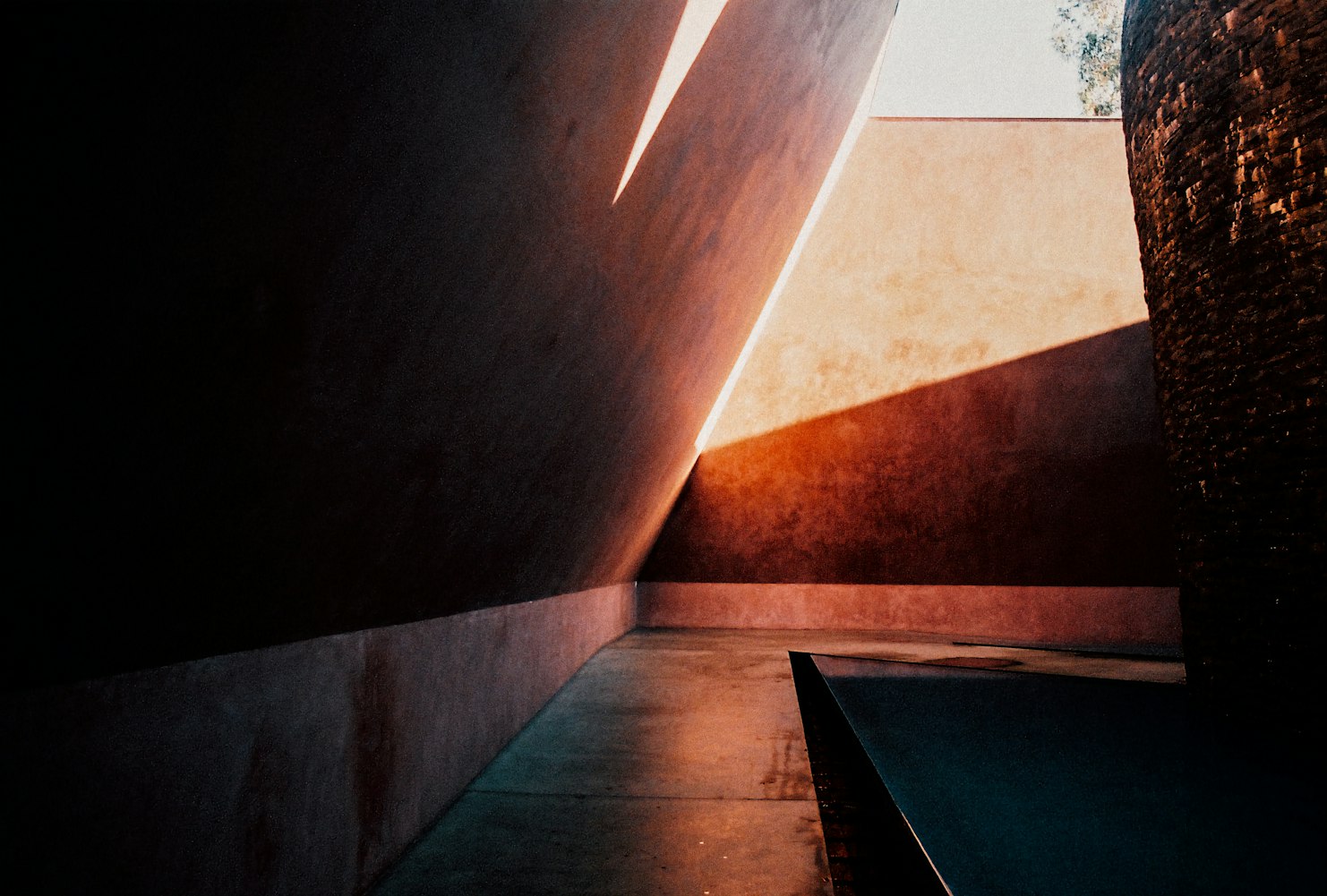 日本电影经典，历久弥新的艺术瑰宝